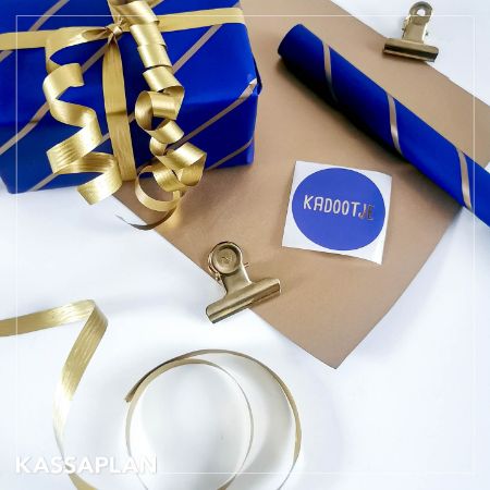 Sfeerfoto - Cadeaupapier Diagonal Lines Blue/Gold