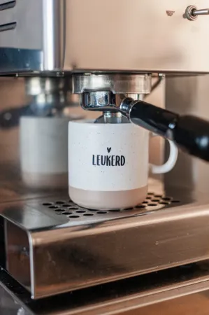 sfeerbeeld-keramische koffiemok-leukerd