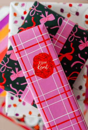 Kerststicker ‘Fijne kerst’ – diverse kleuren – 38x46mm - Cadeausticker