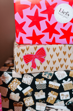 Stickers Strikken roze rood – 3 varianten – 52x39mm - Cadeaustickers op rol