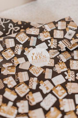 Sticker ‘Veel leesplezier’ – wit/zwart – 2 varianten – D50mm - Boeken