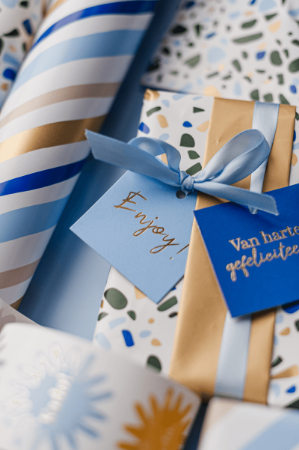 KP® Cadeaulabels 60x60mm Voorjaar Voordeelbox - 24 x 30 stuks