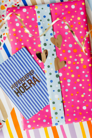 Afbeeldingen van KP® Cadeaupapier 50cm 200m - Confetti Party